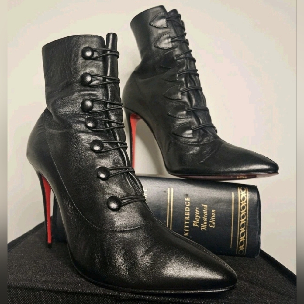 Christian Louboutin Size 37.5 EU 7.5B US Black Nappa French Tutu 100MM Booties